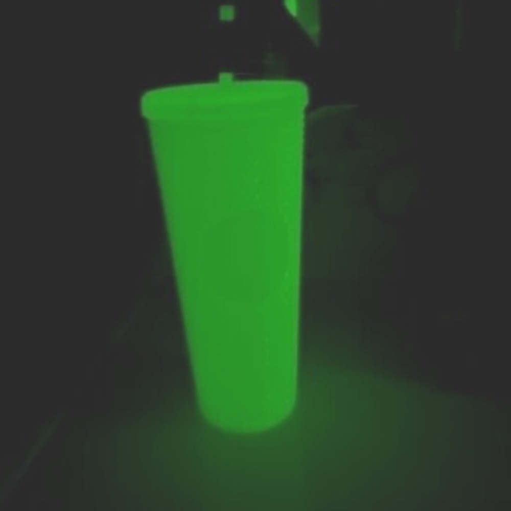 Starbucks GLOW IN THE DARK Lemongrass Studded Tumbler Venti - Picture 7 of 11